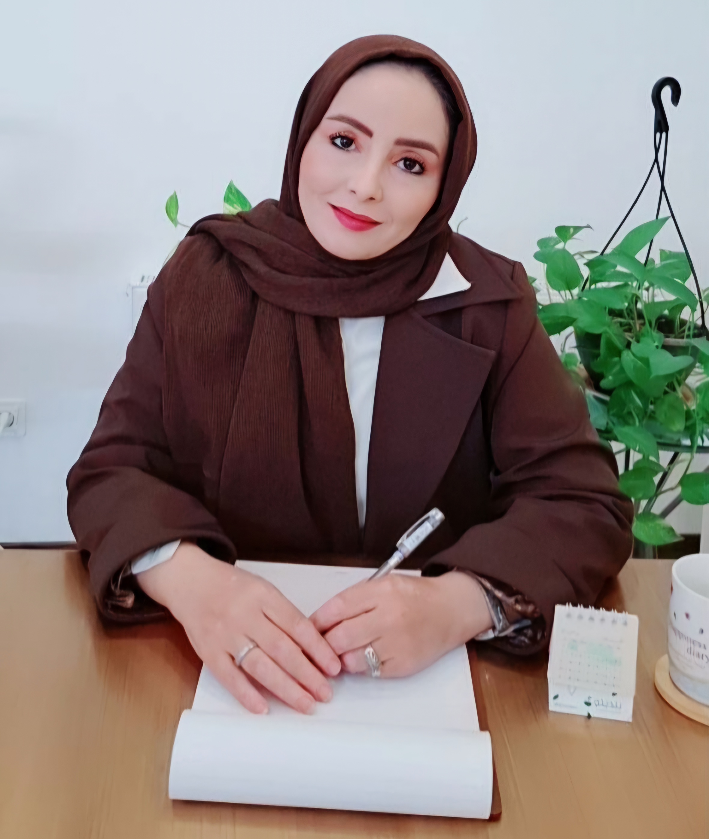 عذرا غفاری
